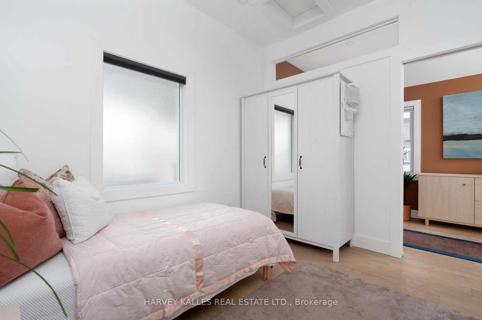 31 Elder Ave — photo 10